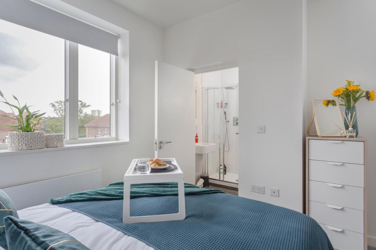 Luxury Serviced Apartments Stevenage, Hertfordshire 외부 사진