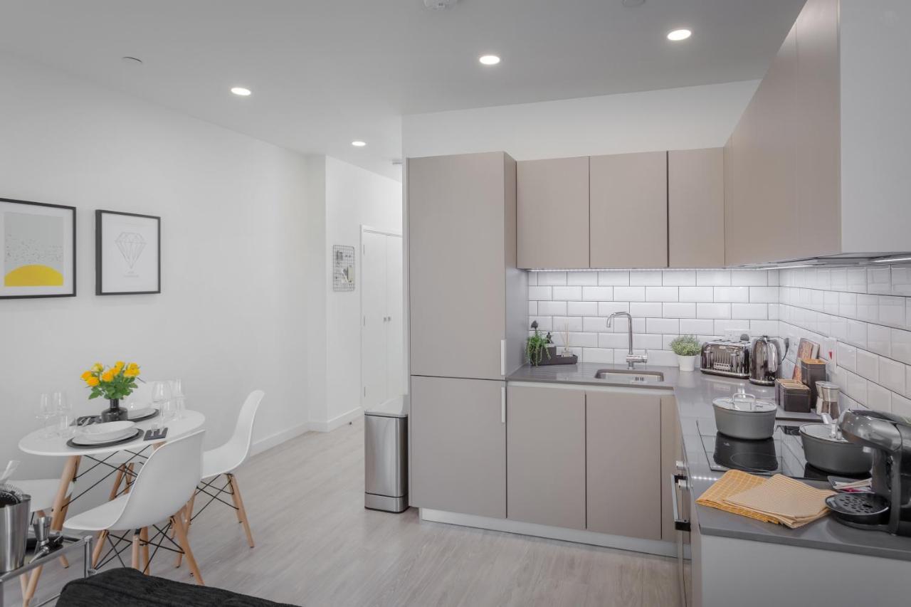 Luxury Serviced Apartments Stevenage, Hertfordshire 외부 사진