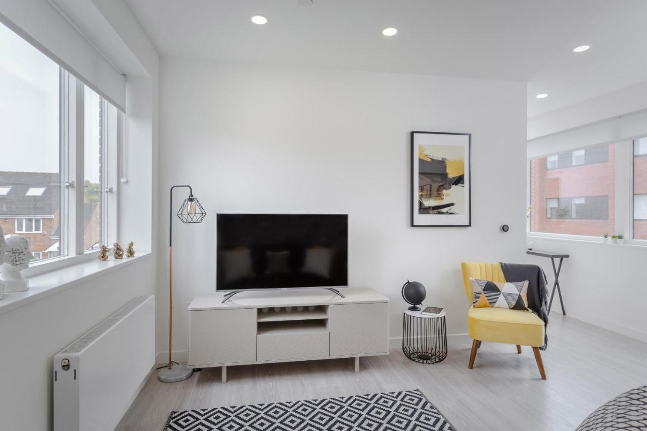 Luxury Serviced Apartments Stevenage, Hertfordshire 외부 사진